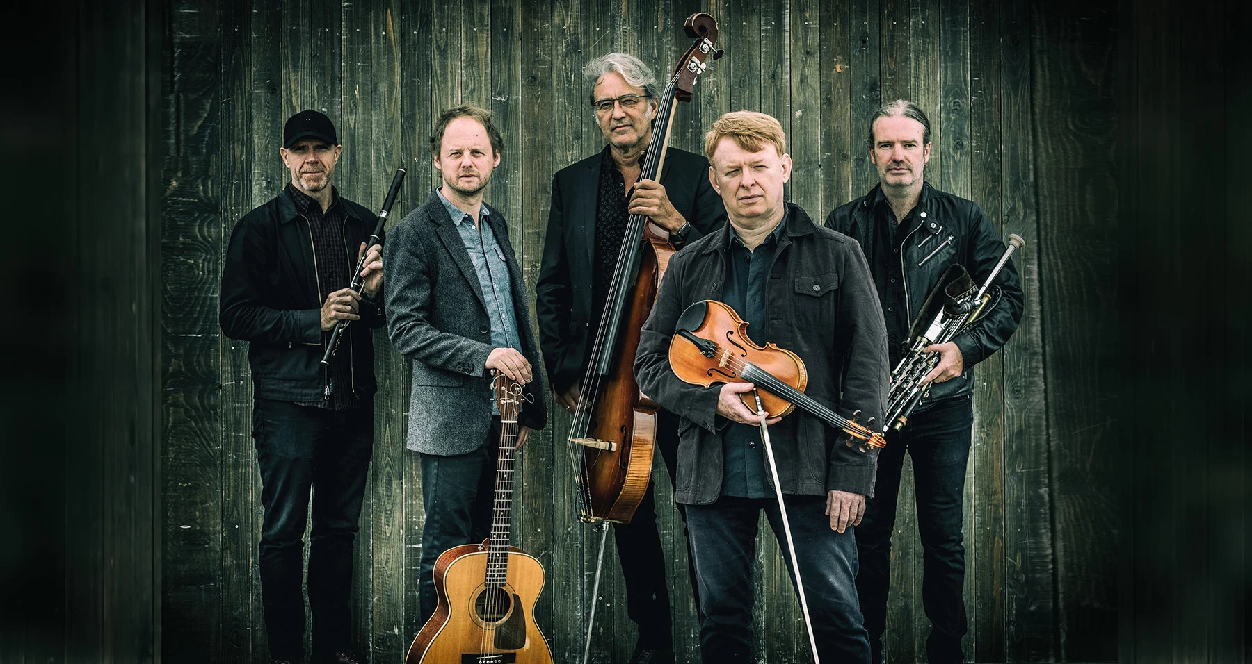 Lúnasa in una fotografia pubblicata sul sito della band